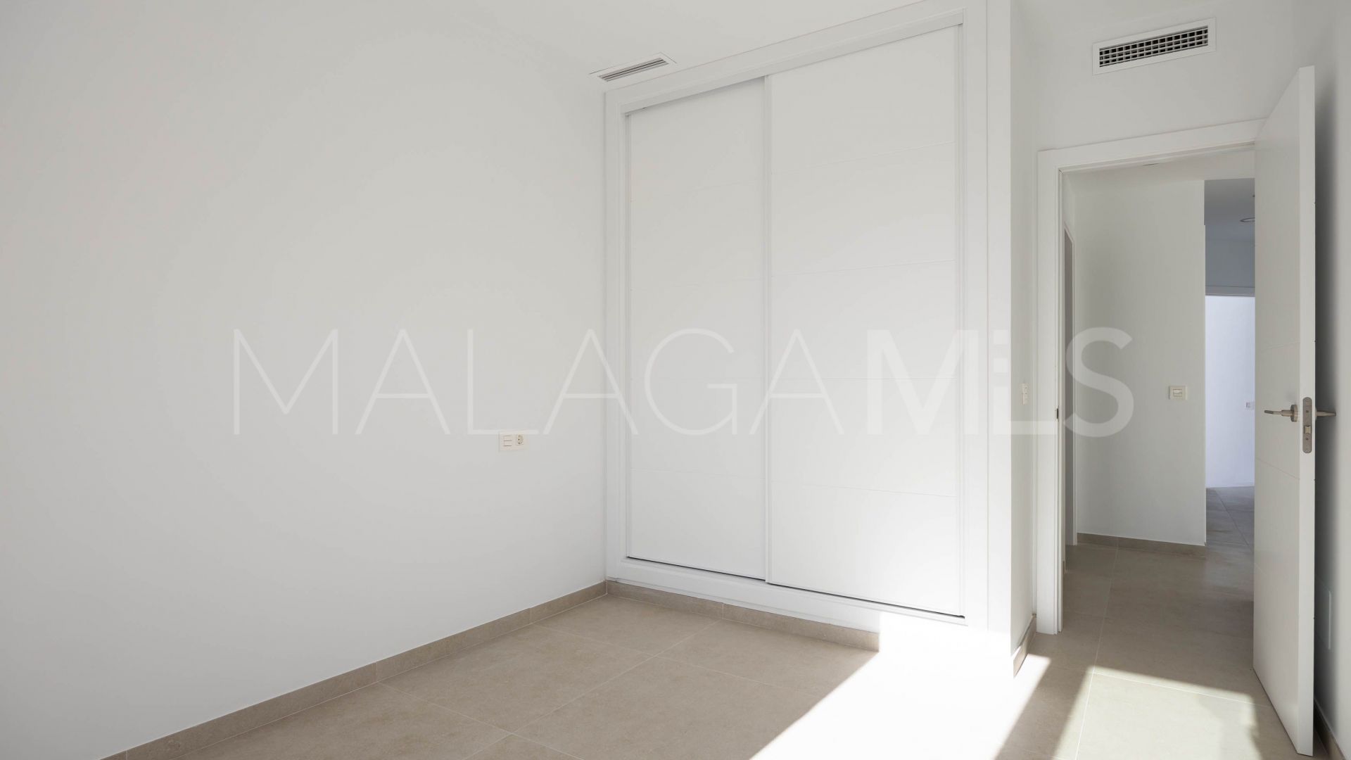 Radhus for sale in Nerja