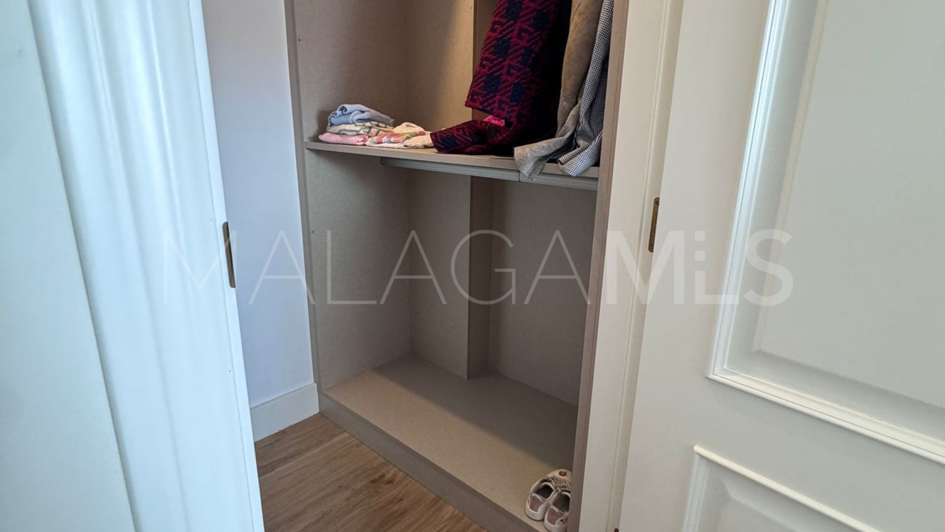 Buy duplex penthouse in Fuengirola Centro with 3 bedrooms
