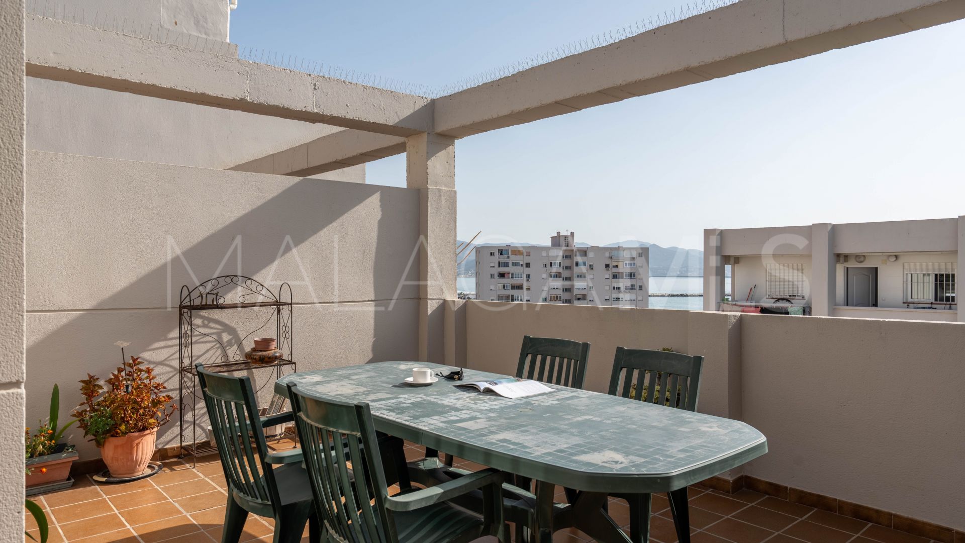 Tvåvånings takvåning for sale in Malaga - Carretera de Cádiz