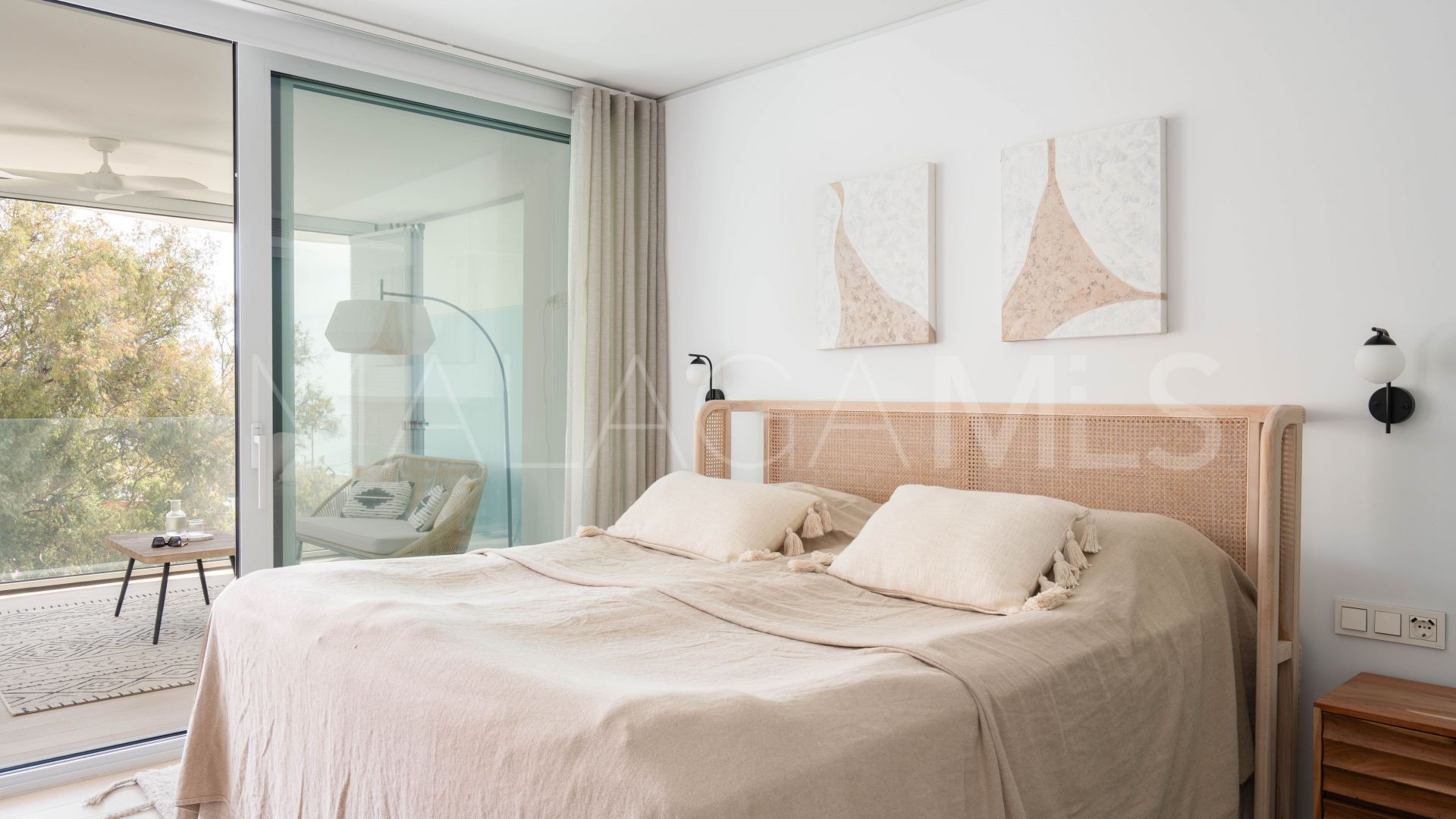 Buy apartamento in Carvajal