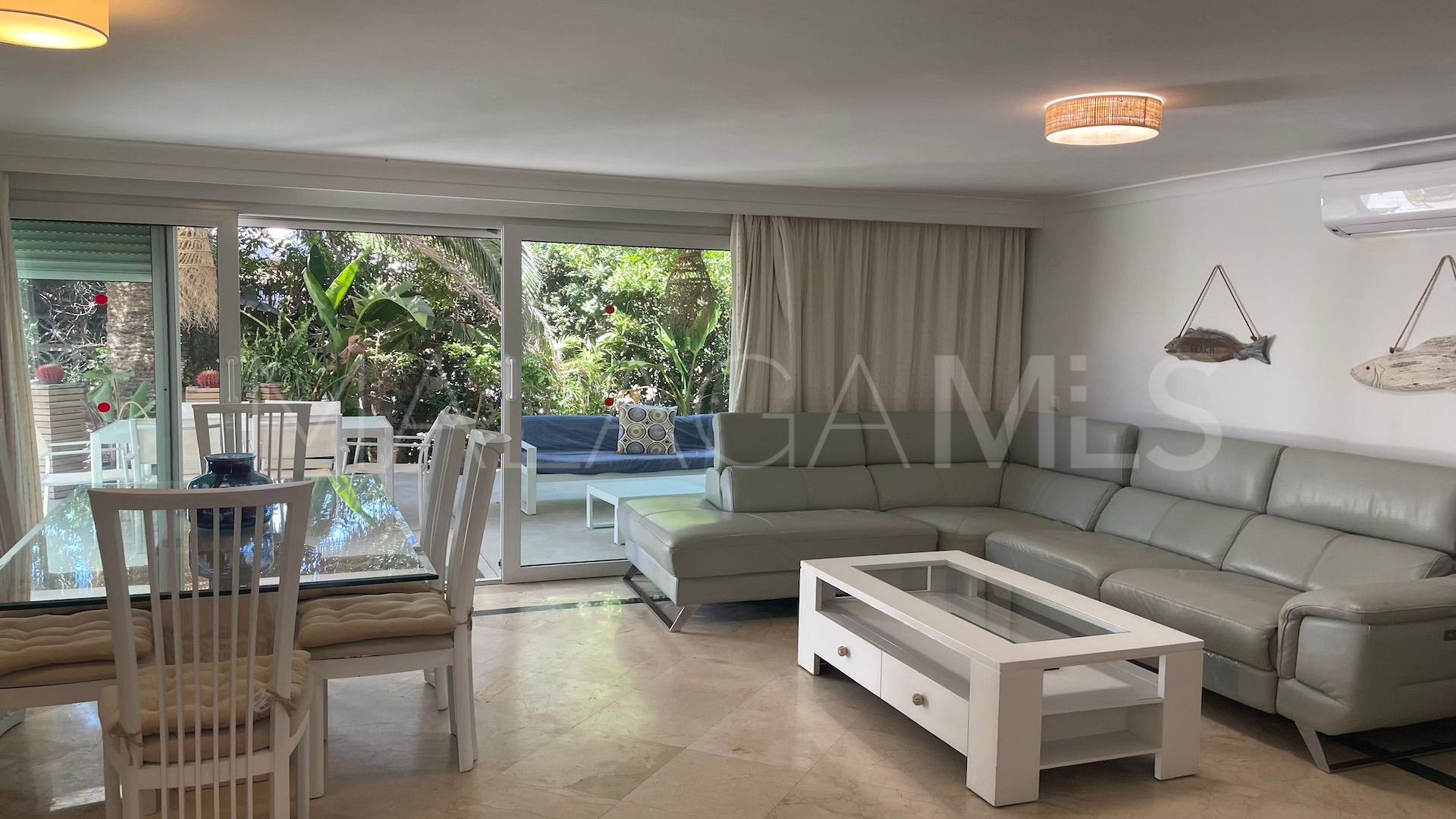 Maison for sale in Marbella City