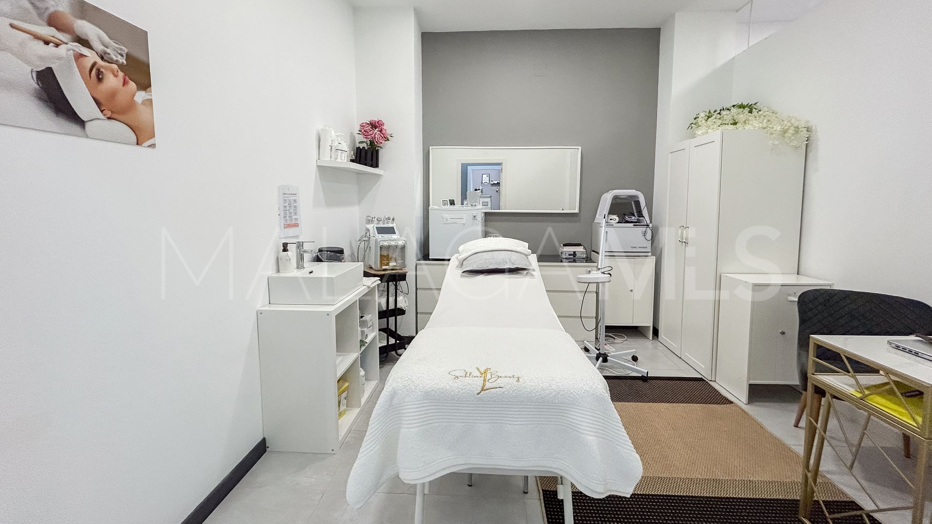 Kontorslokal for sale in Fuengirola Puerto