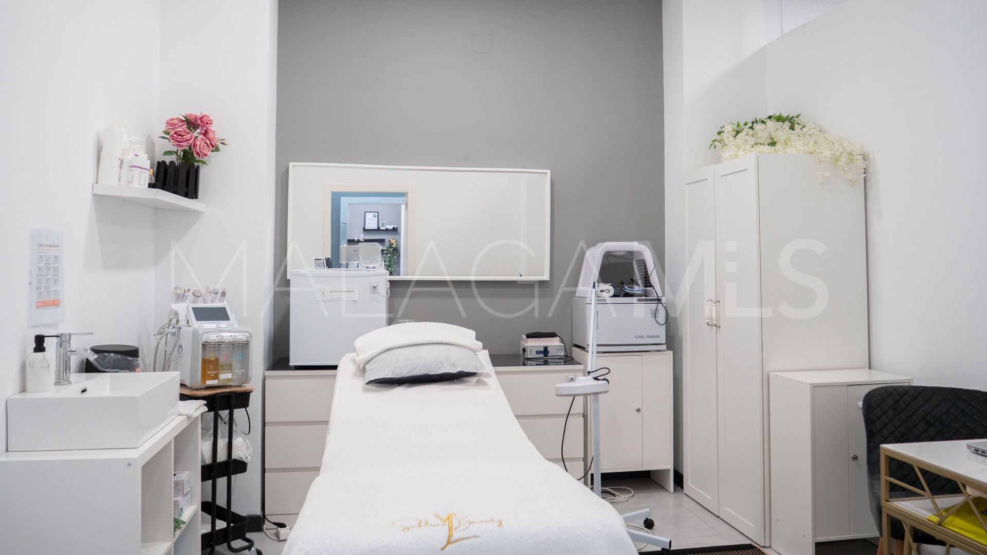 Kontorslokal for sale in Fuengirola Puerto