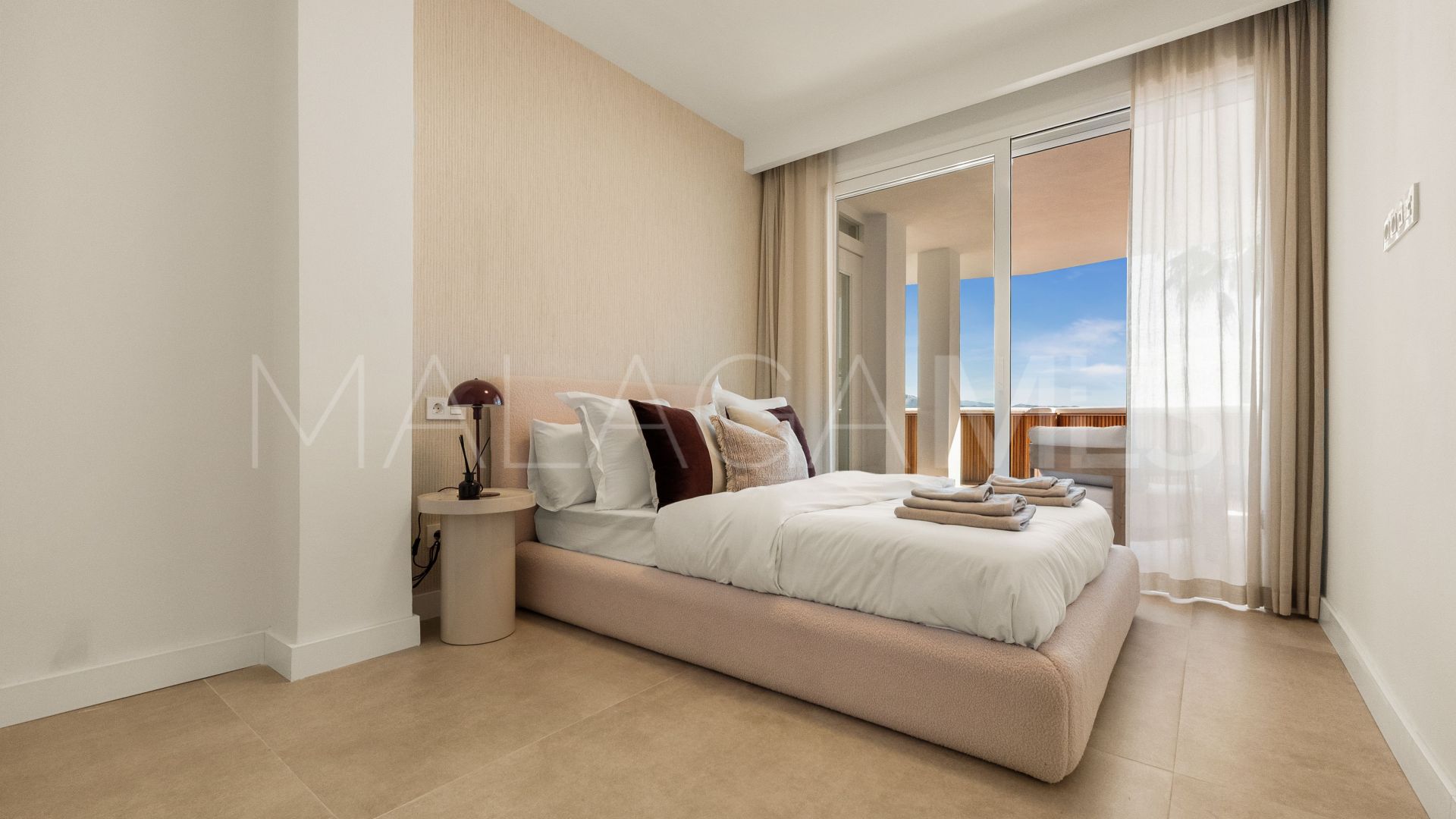 Lägenhet for sale in Nueva Andalucia