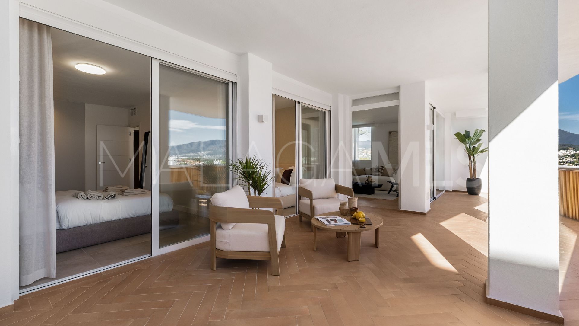 Lägenhet for sale in Nueva Andalucia