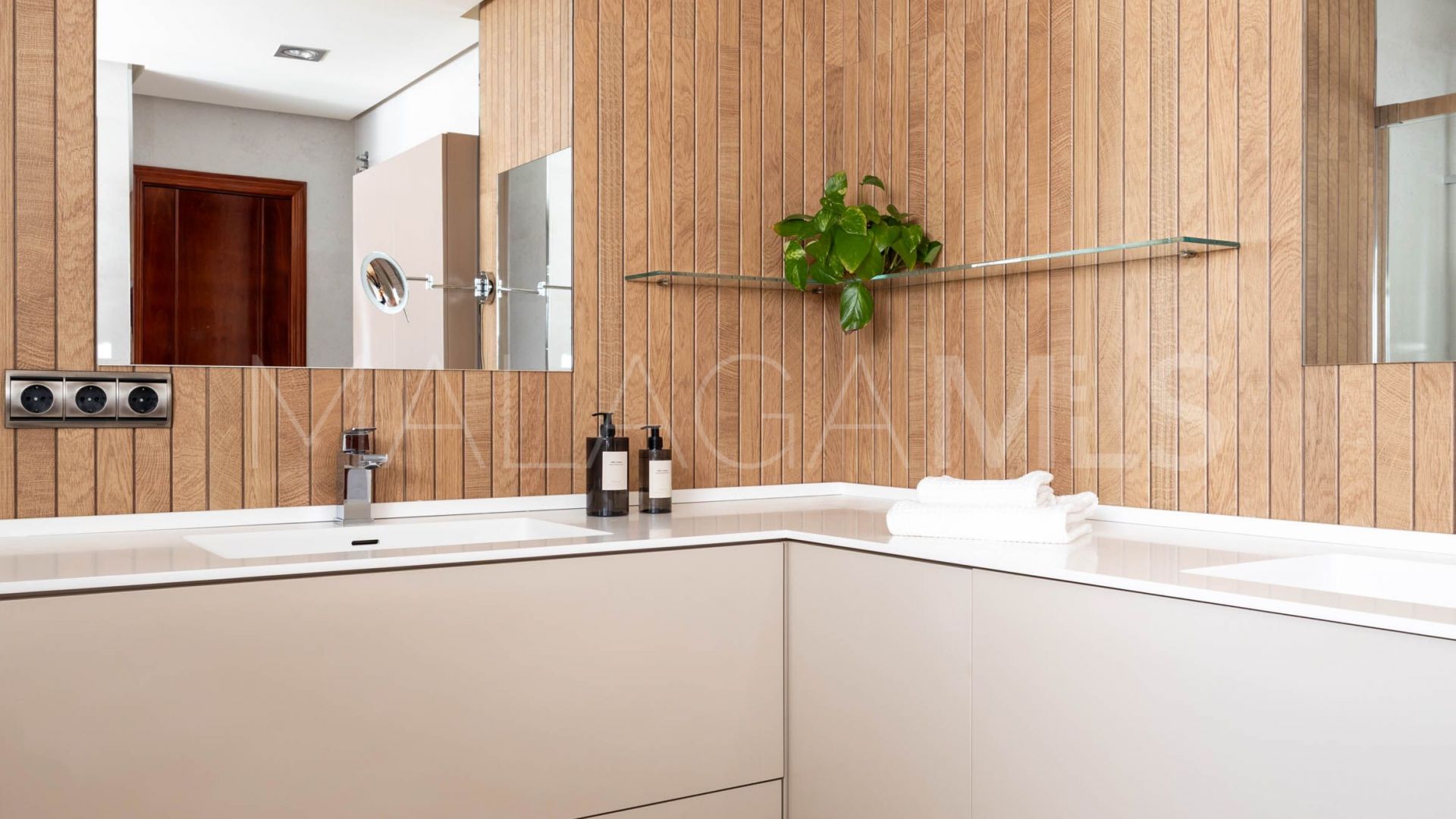 Malaga - Este, casa for sale