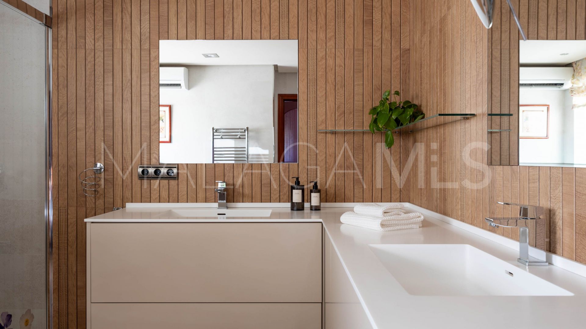 Malaga - Este, casa for sale