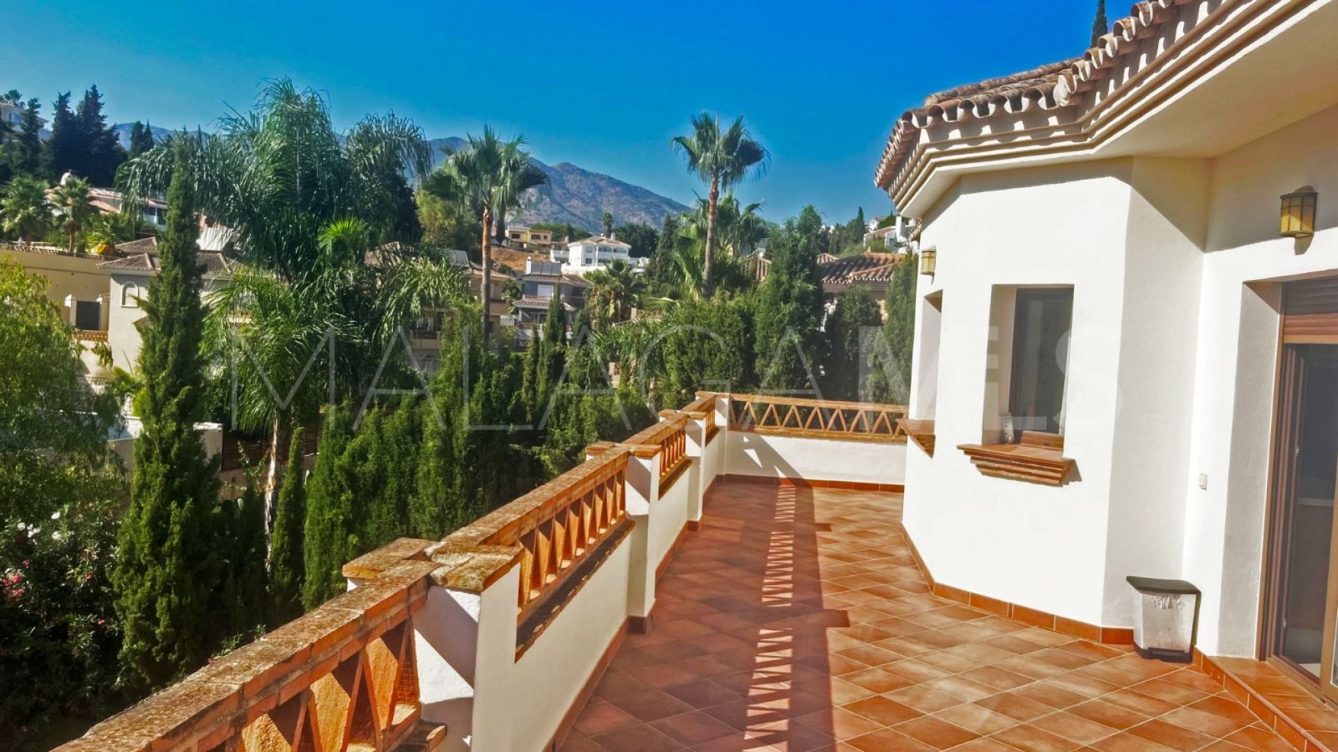 Hus i byn for sale in Campo Mijas