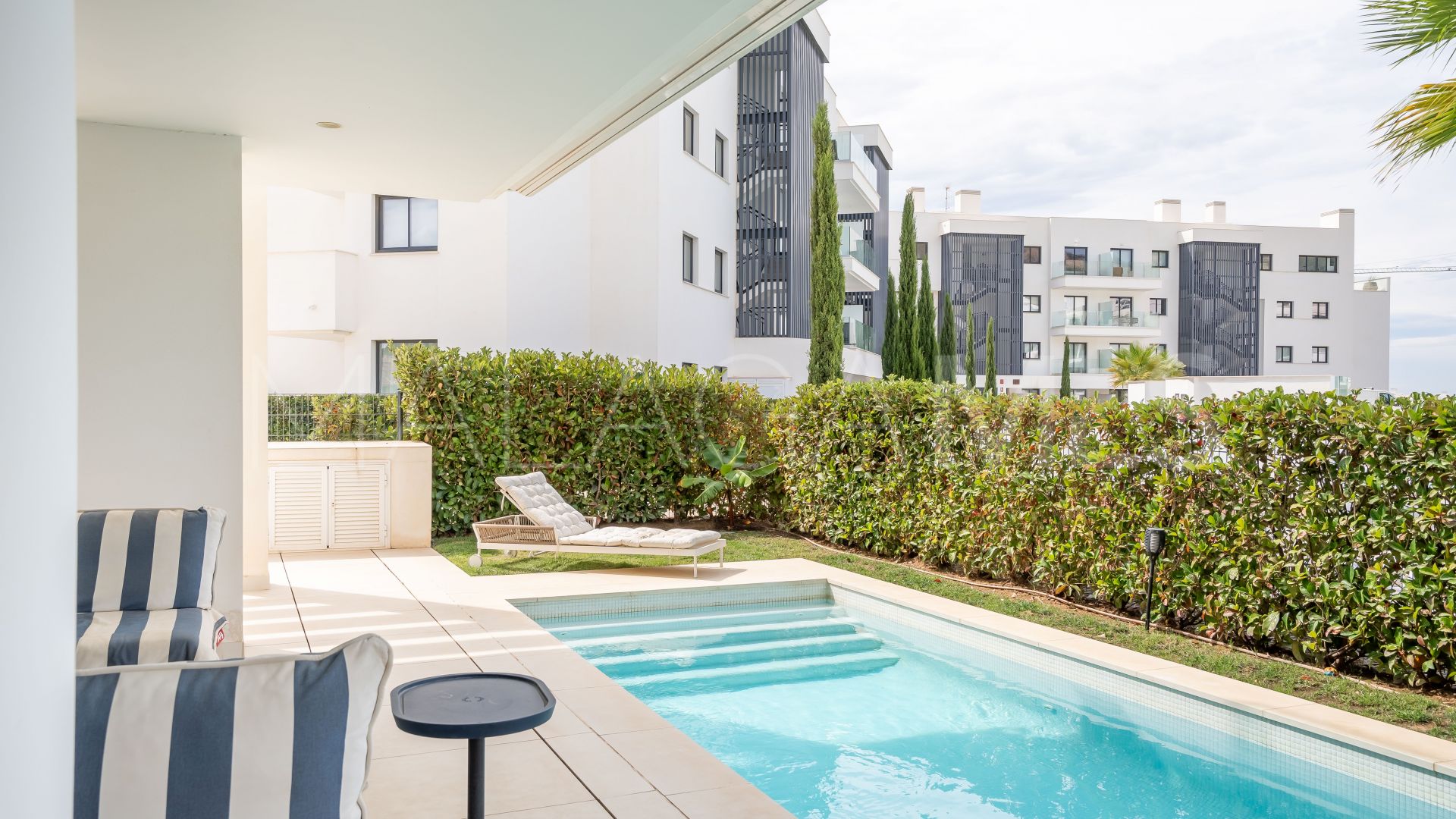 Appartement rez de chaussée for sale in El Higueron