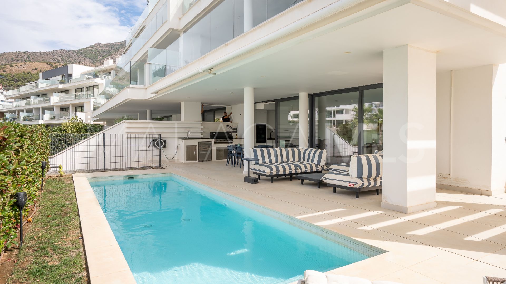 Appartement rez de chaussée for sale in El Higueron