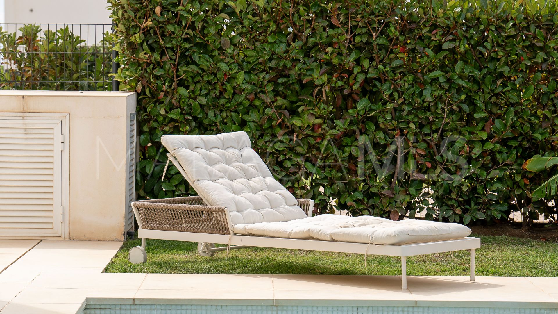 Appartement rez de chaussée for sale in El Higueron