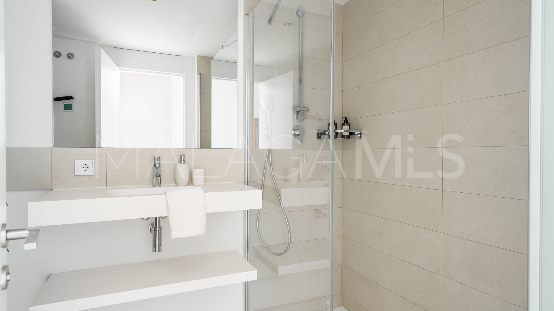 Appartement rez de chaussée for sale in El Higueron