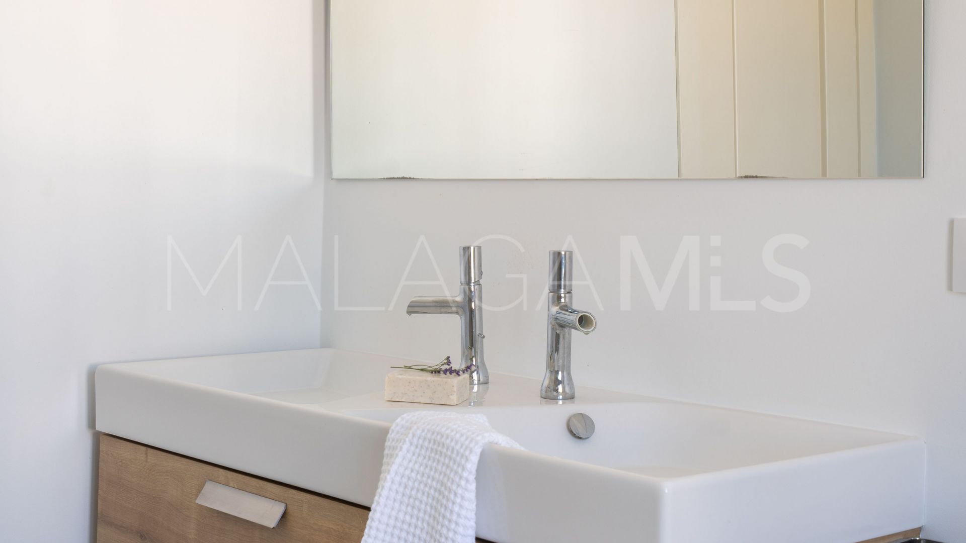 Fuengirola, adosado for sale with 5 bedrooms