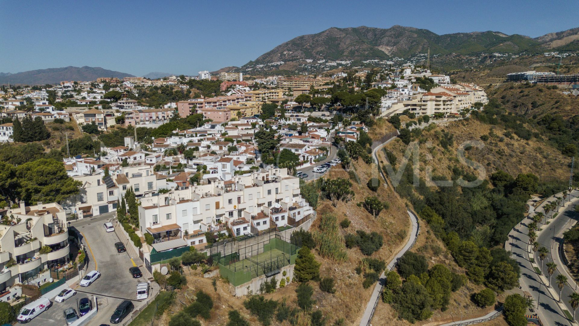 Fuengirola, adosado for sale with 5 bedrooms