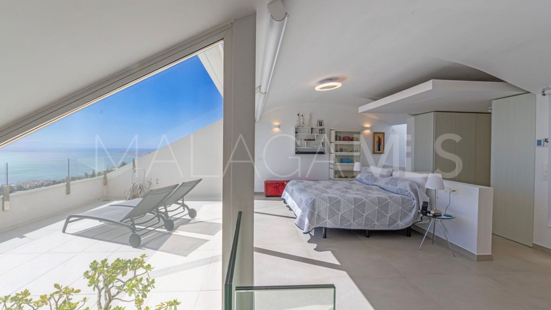 Zweistöckiges penthouse for sale in Benalmadena