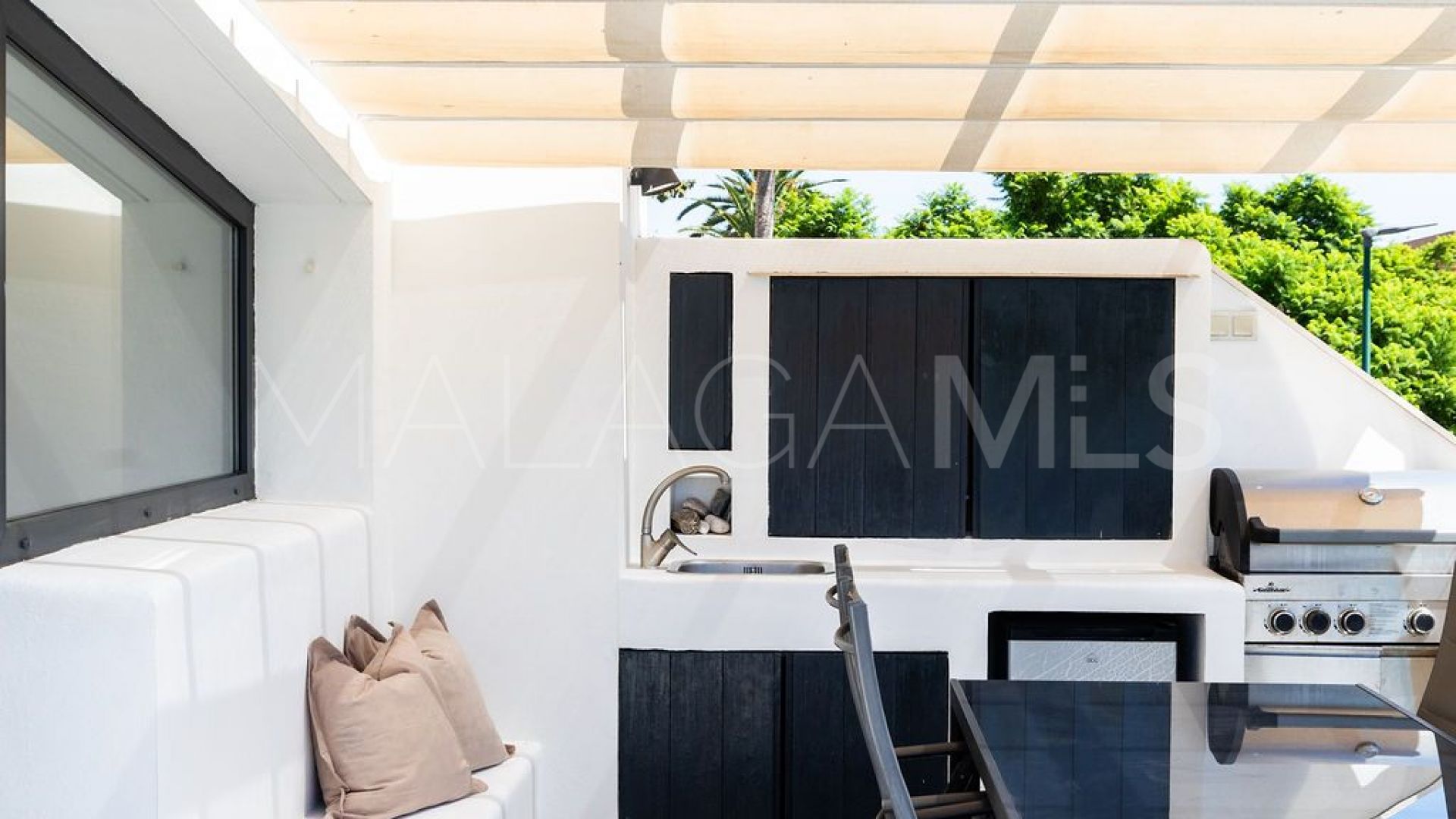 Pareado for sale in Malaga - Este