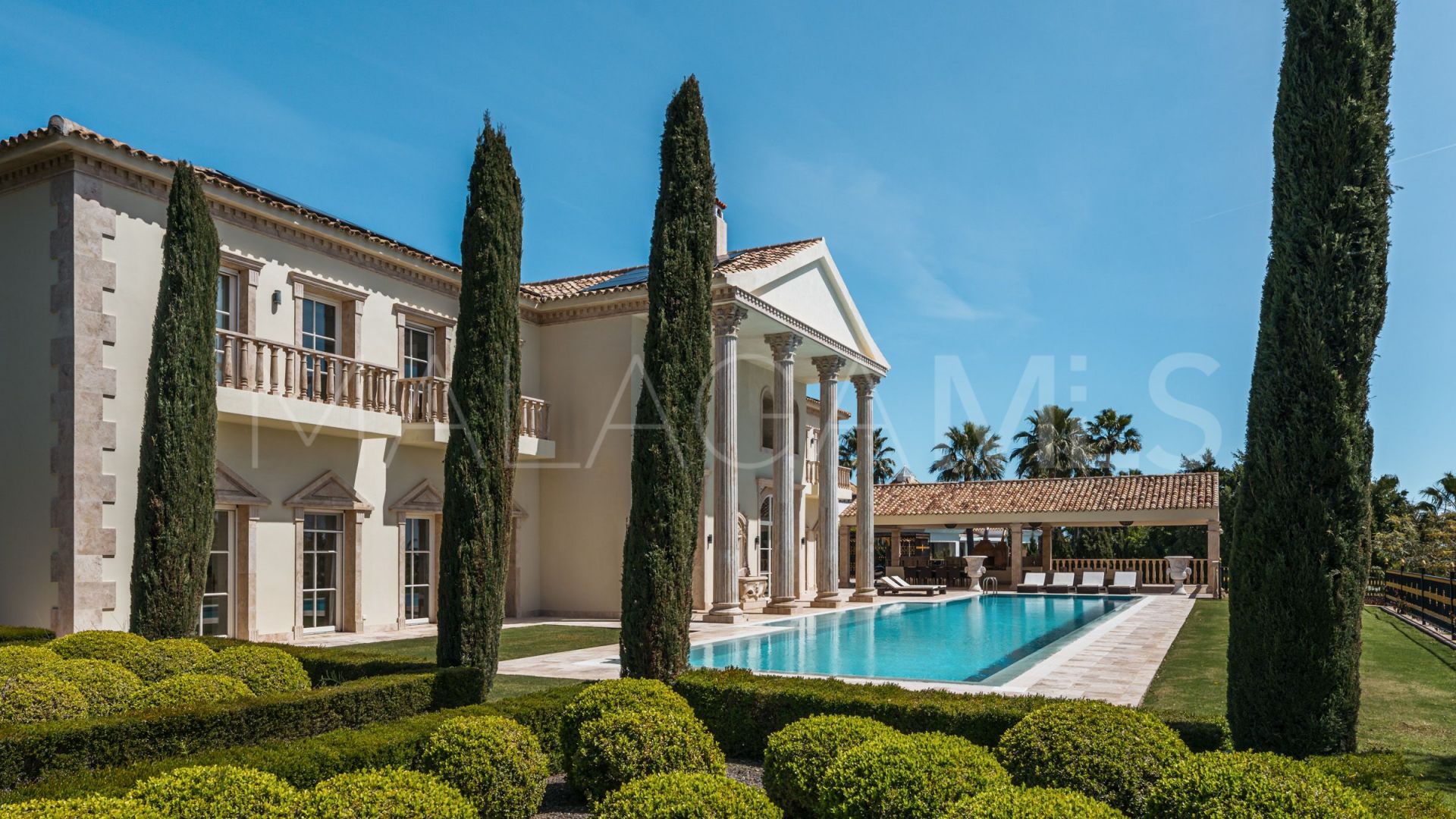 For sale Marbella Golden Mile house with 7 bedrooms