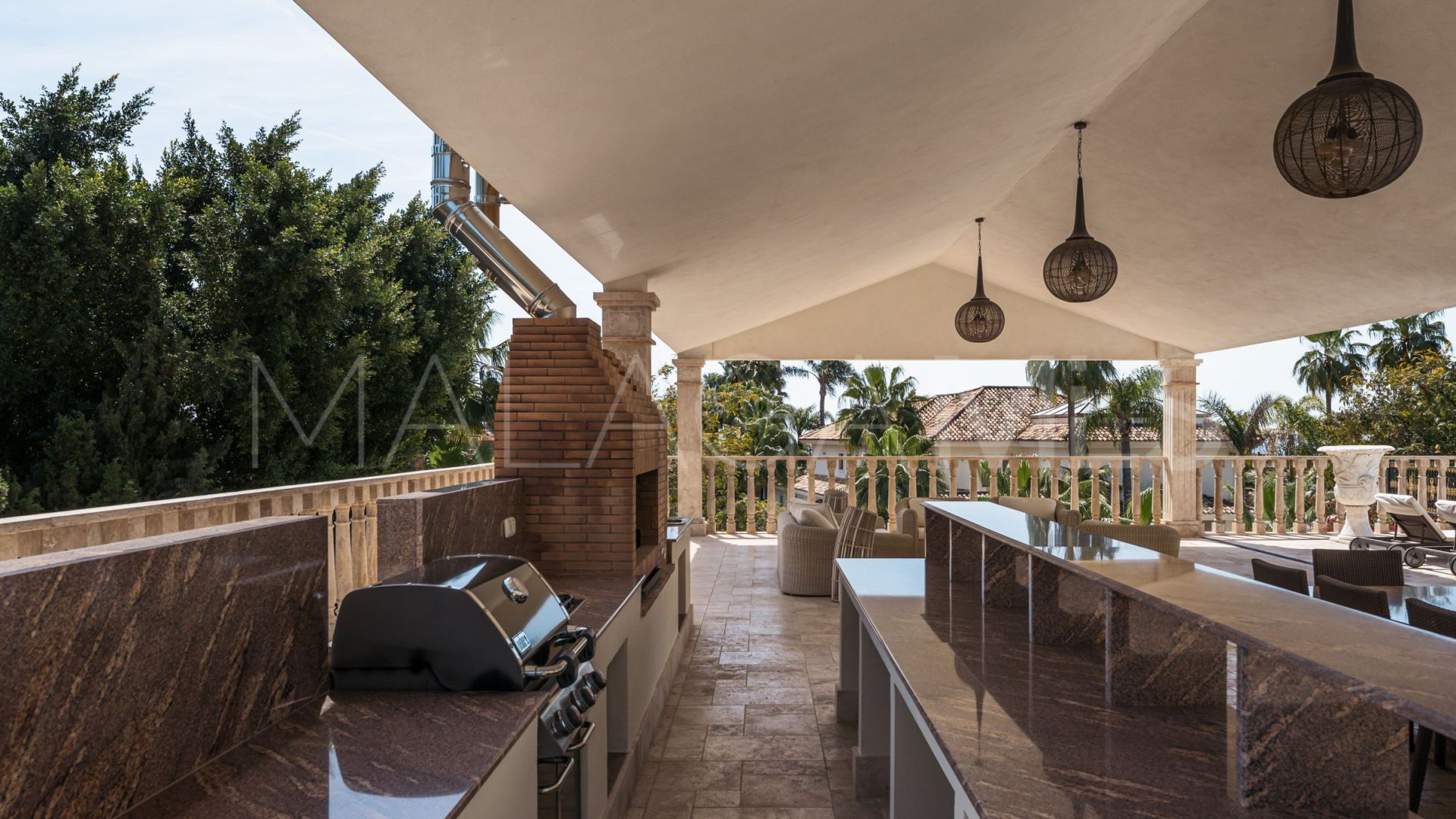 For sale Marbella Golden Mile house with 7 bedrooms