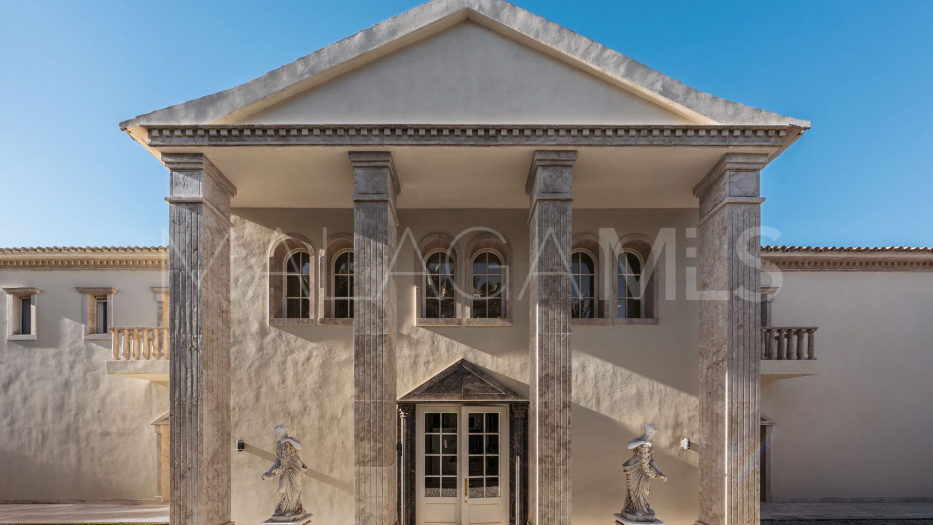 For sale Marbella Golden Mile house with 7 bedrooms