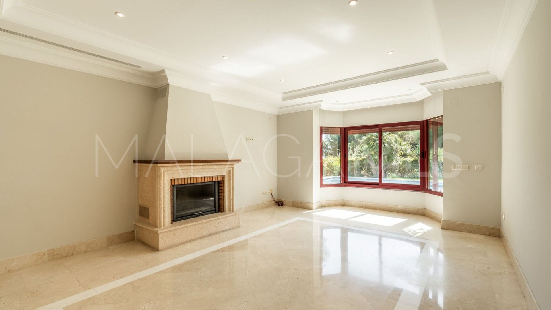 Villa for sale in Marbella Golden Mile