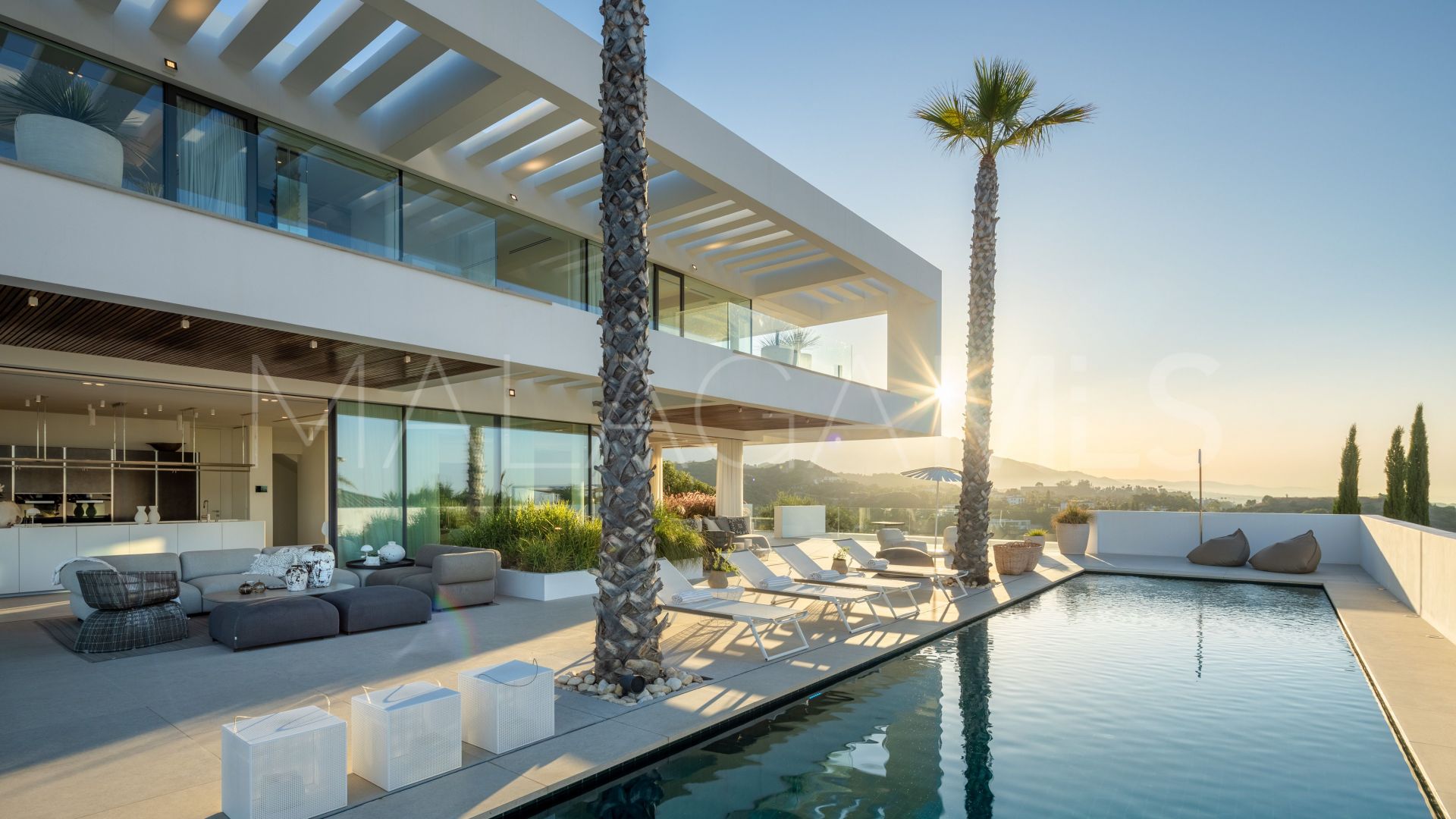 For sale house with 6 bedrooms in La Quinta