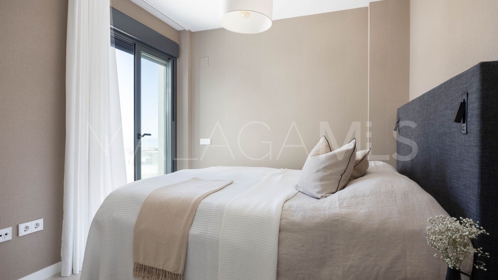 Penthaus for sale in Estepona Stadt