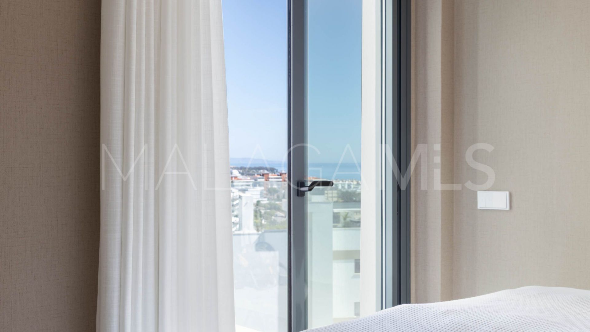 Penthaus for sale in Estepona Stadt