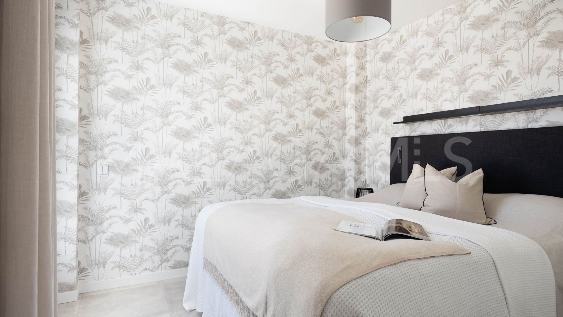 Penthaus for sale in Estepona Stadt