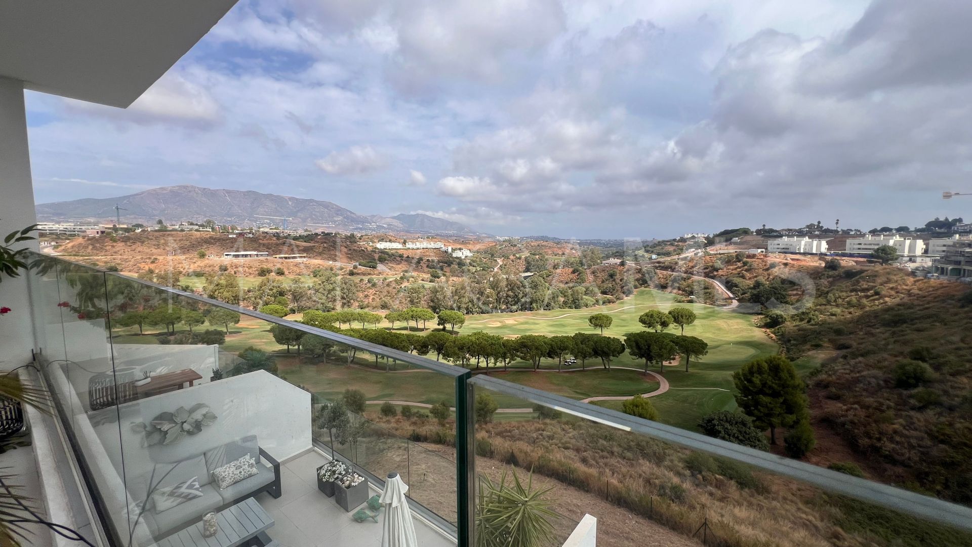 Duplex penthouse for sale in La Cala Golf Resort