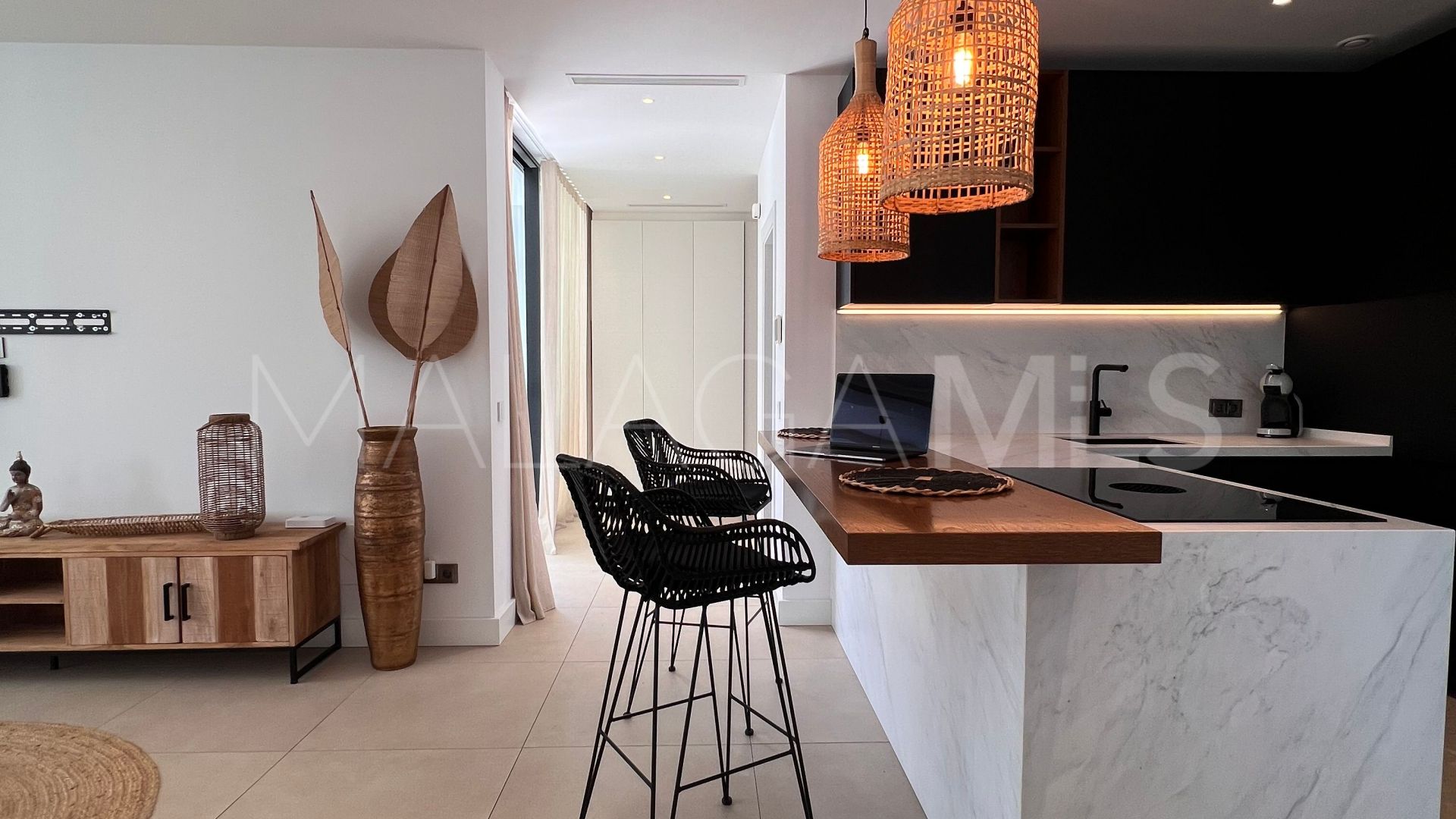 Villa for sale in El Paraiso