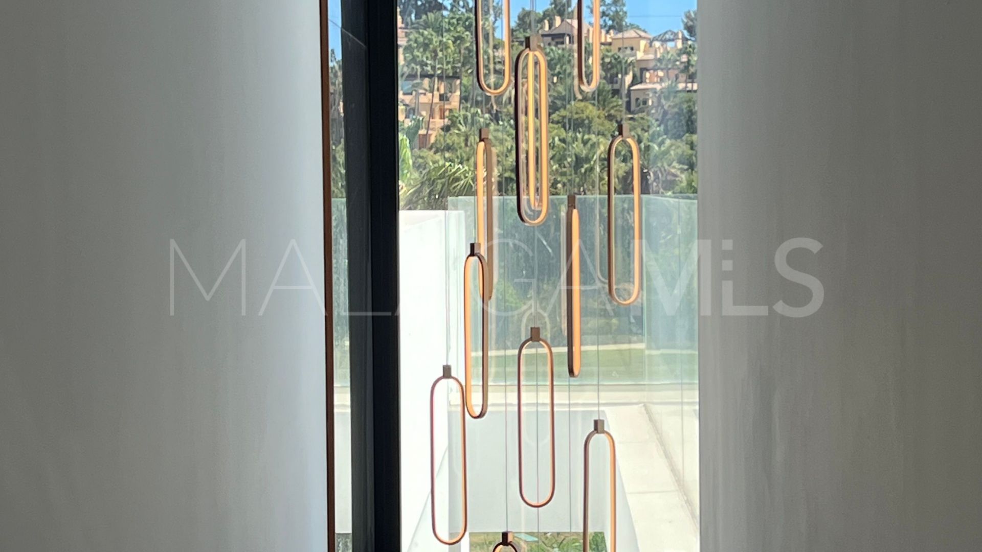 Villa for sale in El Paraiso