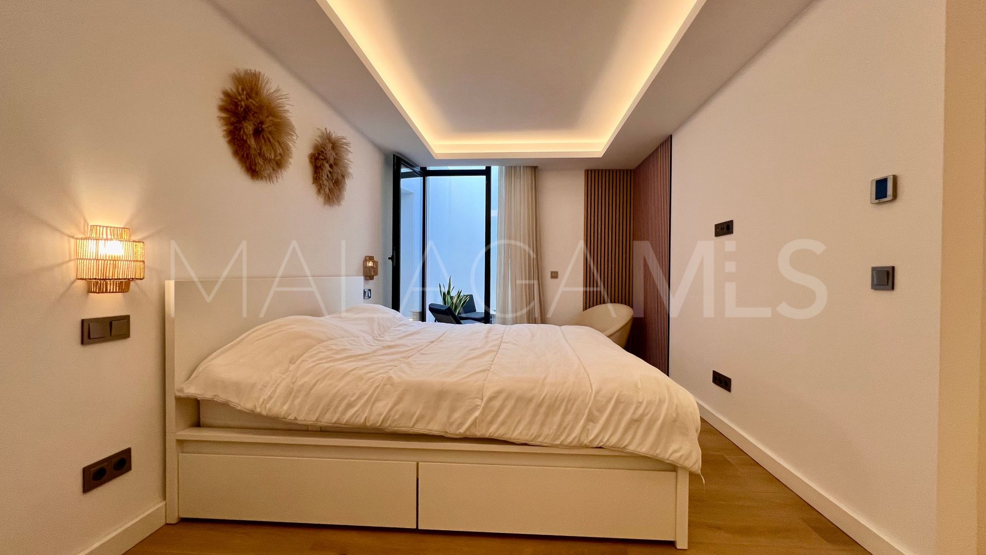 Villa for sale in El Paraiso