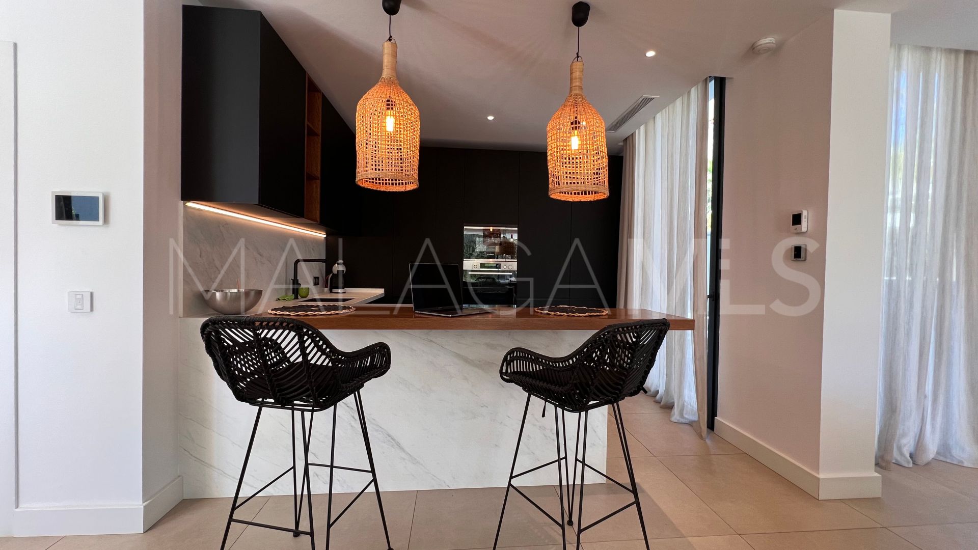 Villa for sale in El Paraiso