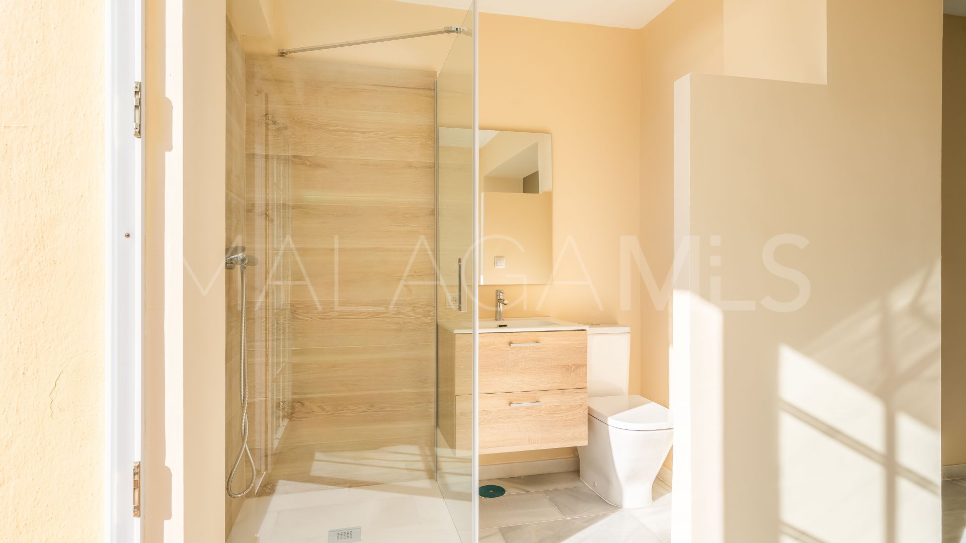 5 bedrooms villa in La Capellania for sale