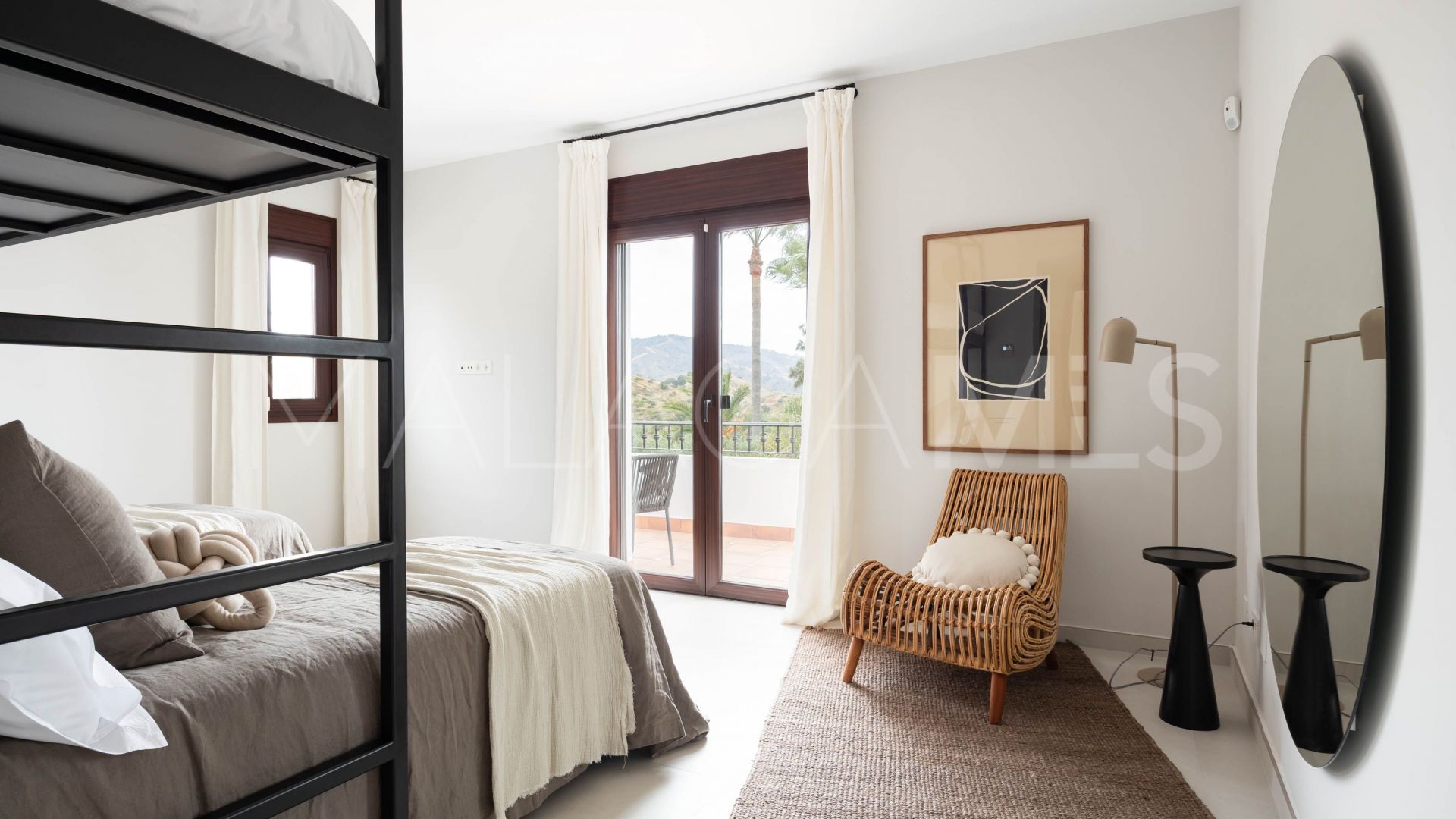 Villa with 6 bedrooms for sale in Marbella East