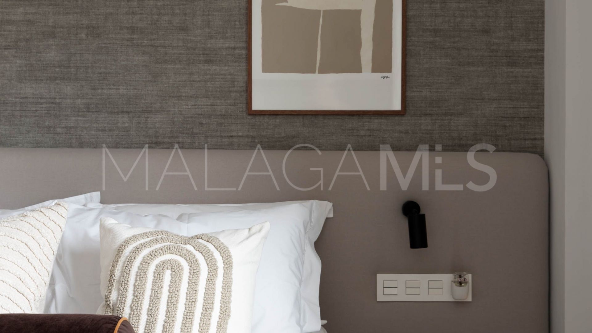 Villa with 6 bedrooms for sale in Marbella East