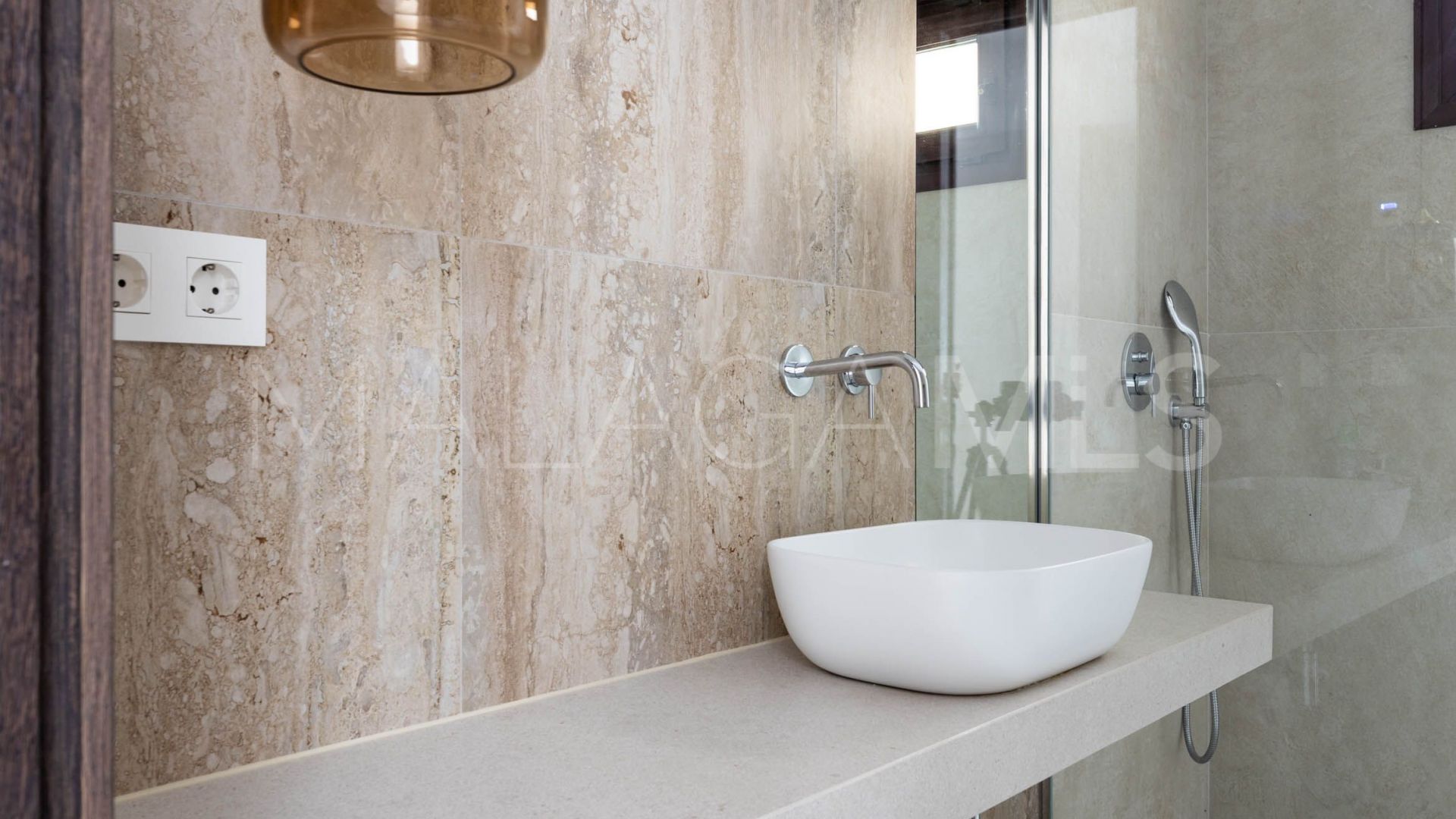 Villa with 6 bedrooms for sale in Marbella East