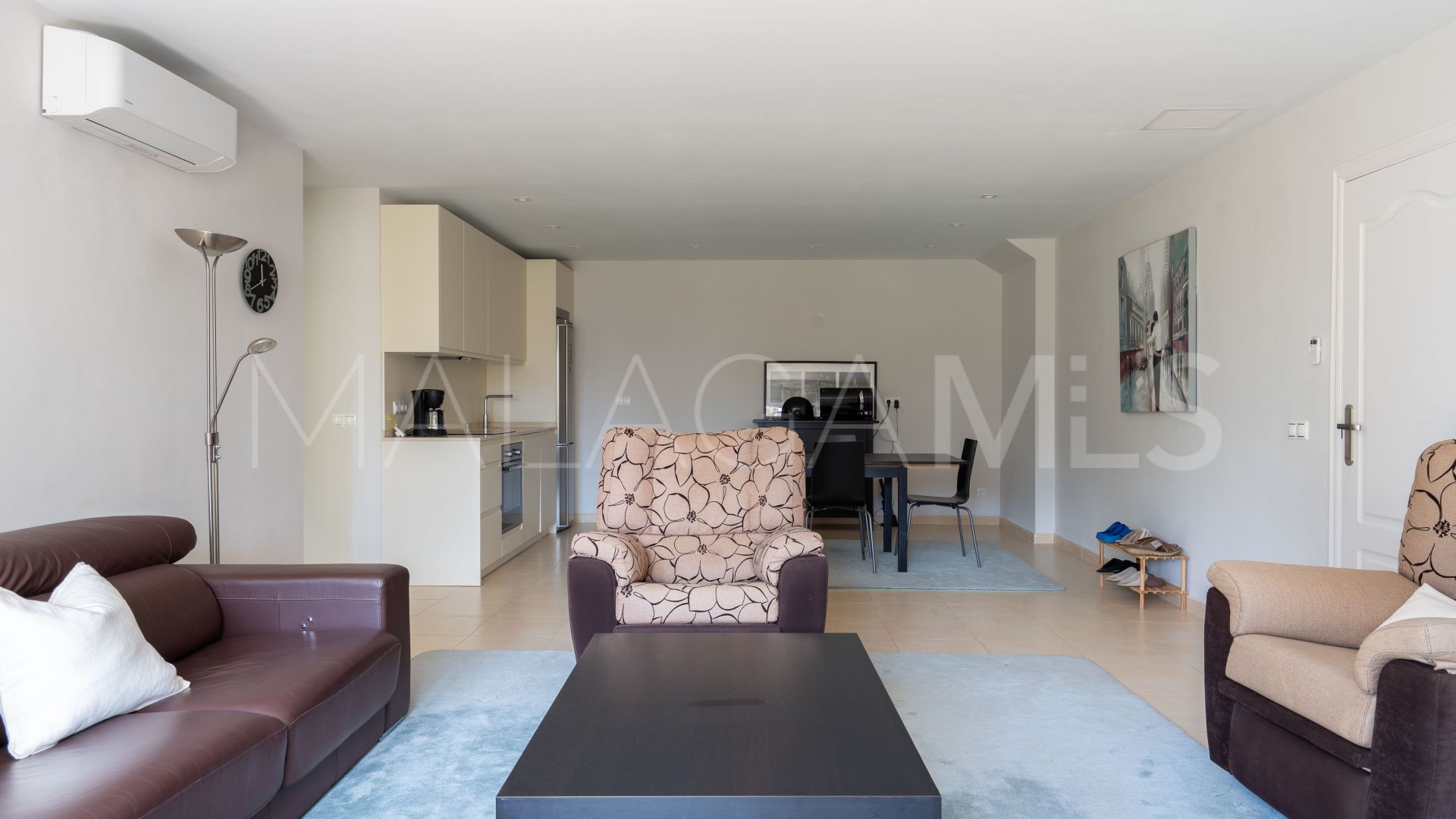 Villa for sale in Sierrezuela