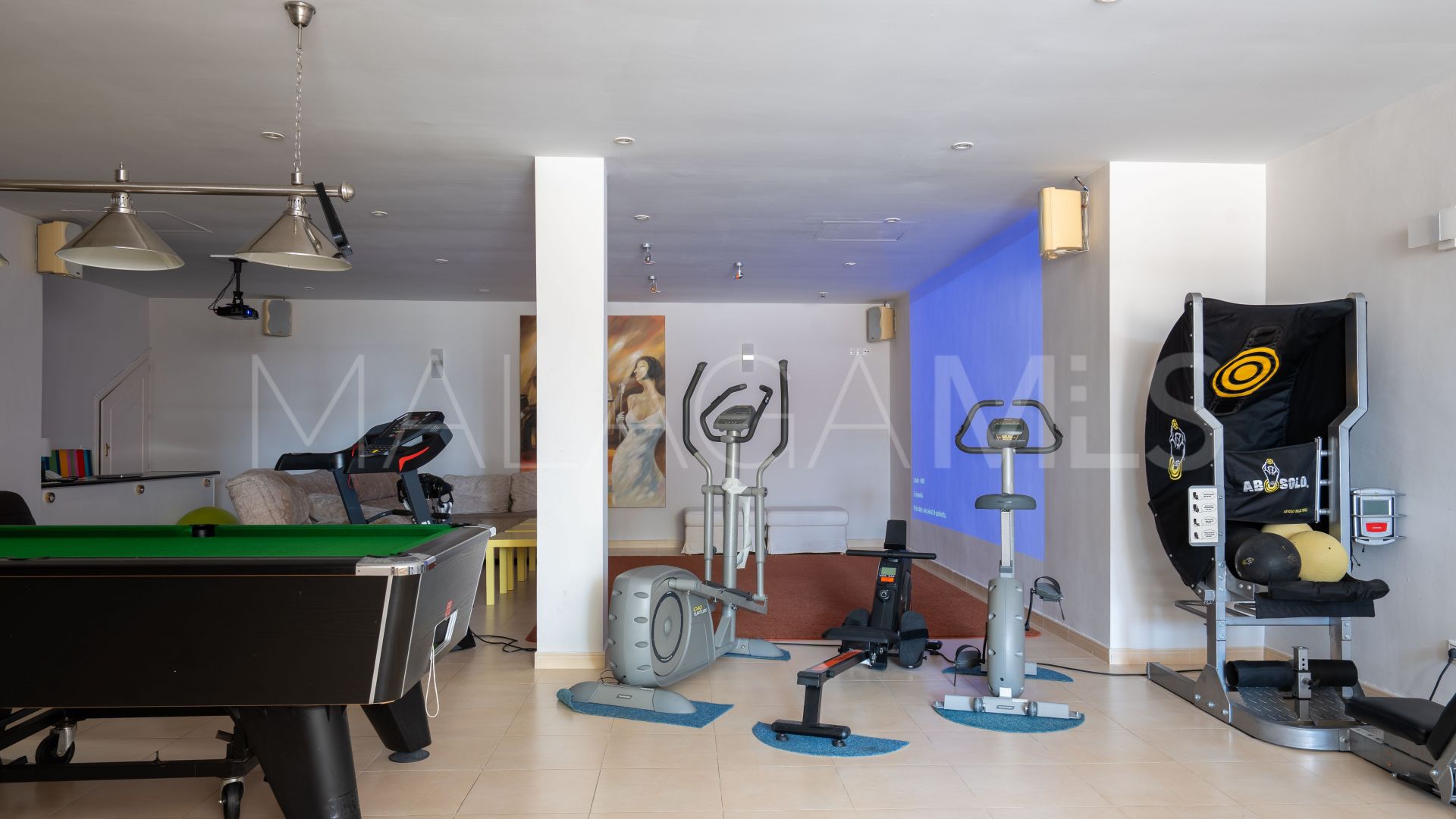 Villa for sale in Sierrezuela