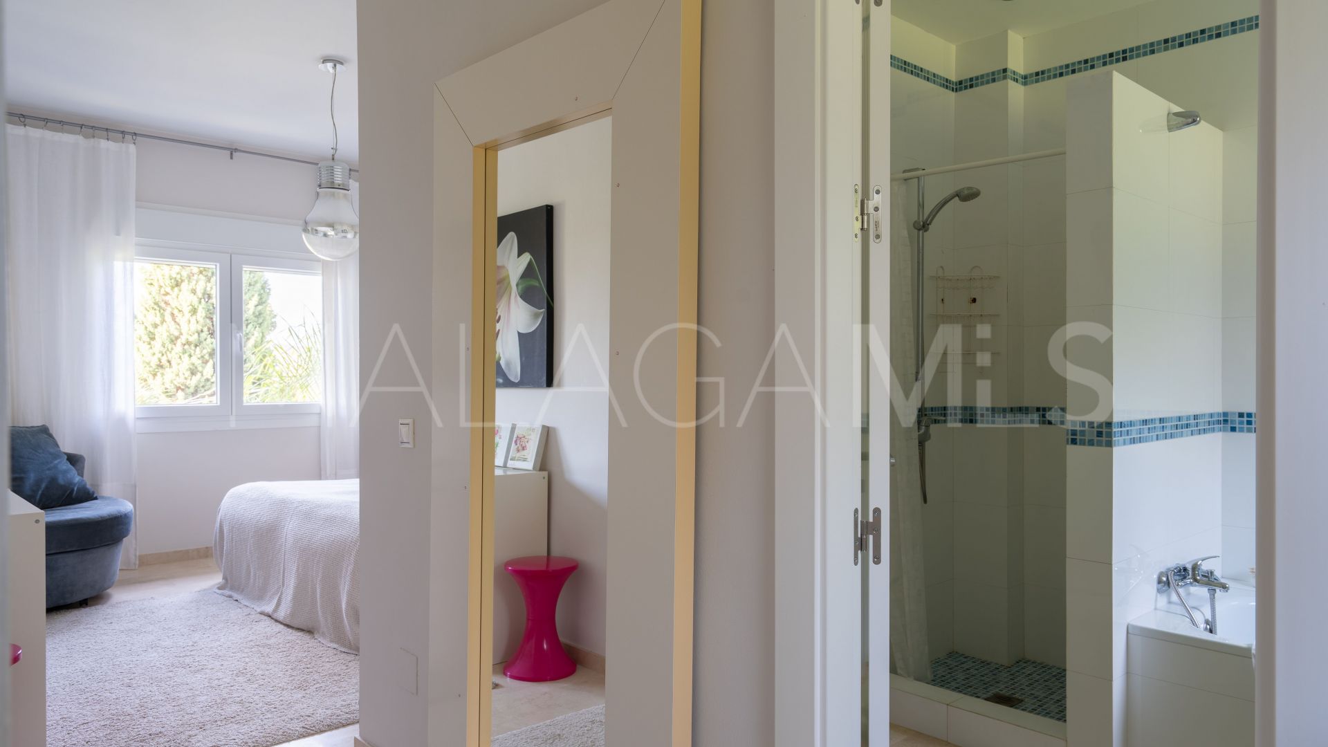 Villa for sale in Sierrezuela