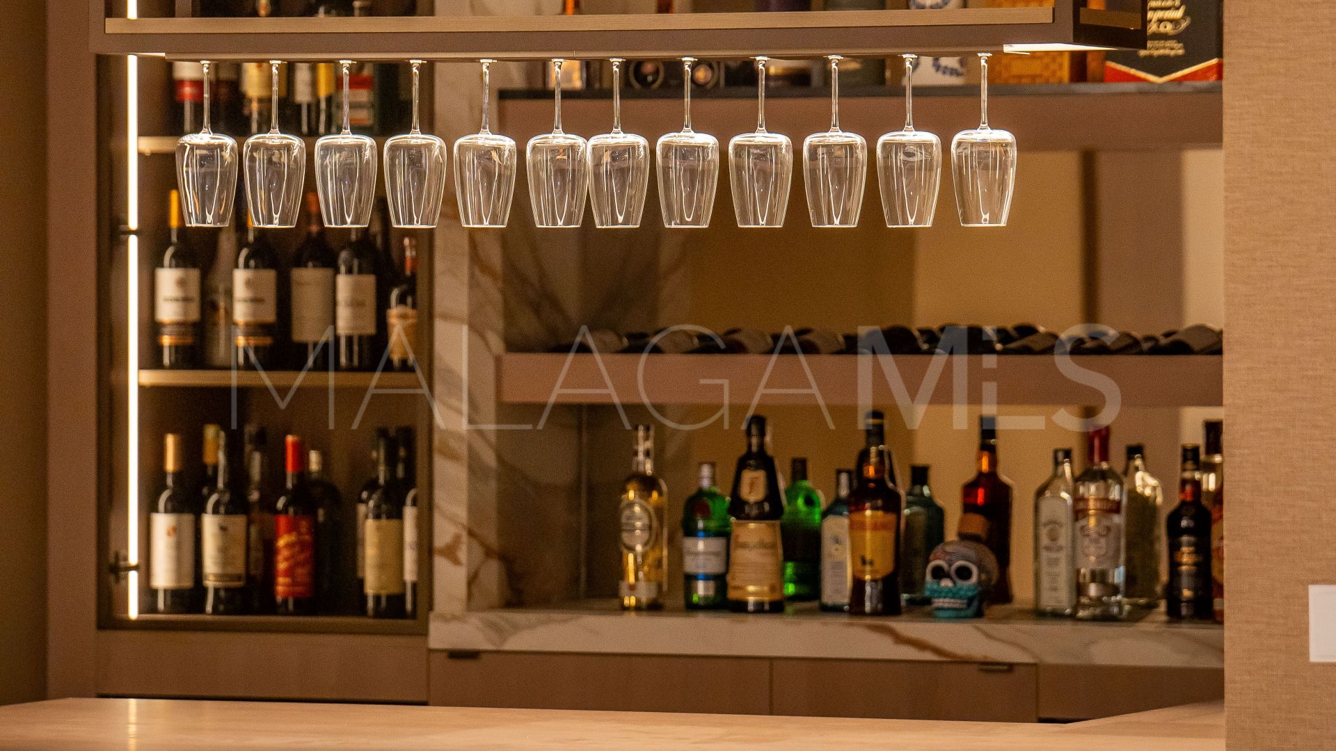 Villa for sale in Monte Halcones