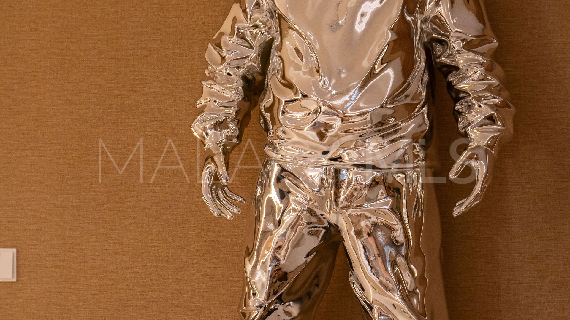 Villa for sale in Monte Halcones