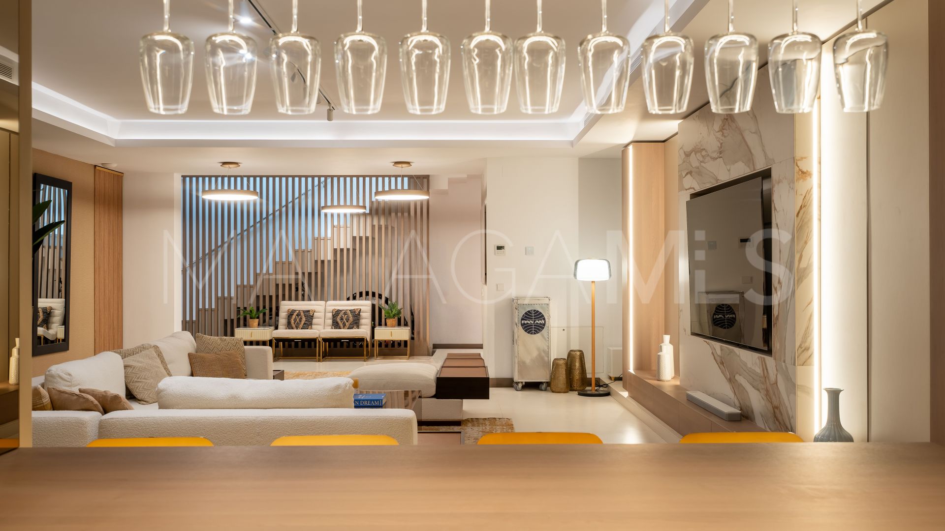 Villa for sale in Monte Halcones