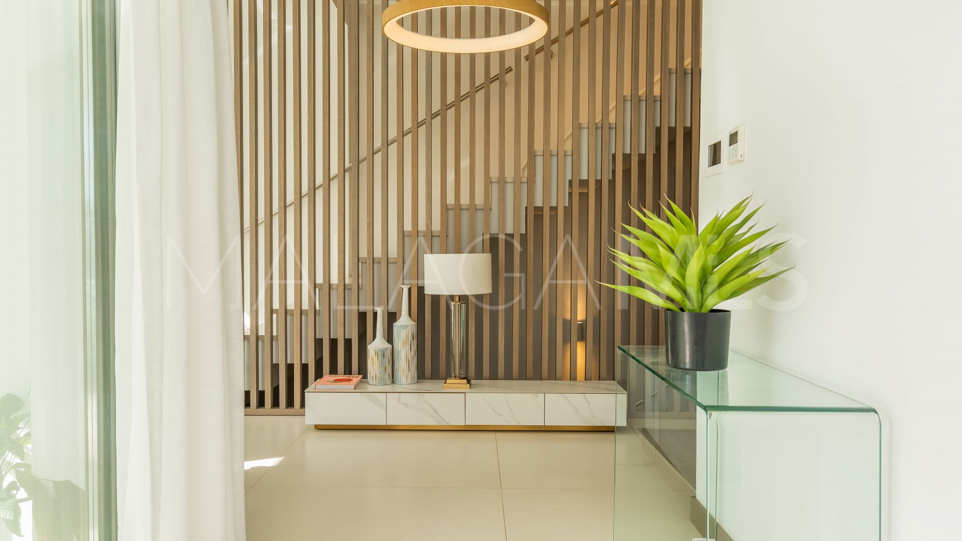 Villa for sale in Monte Halcones