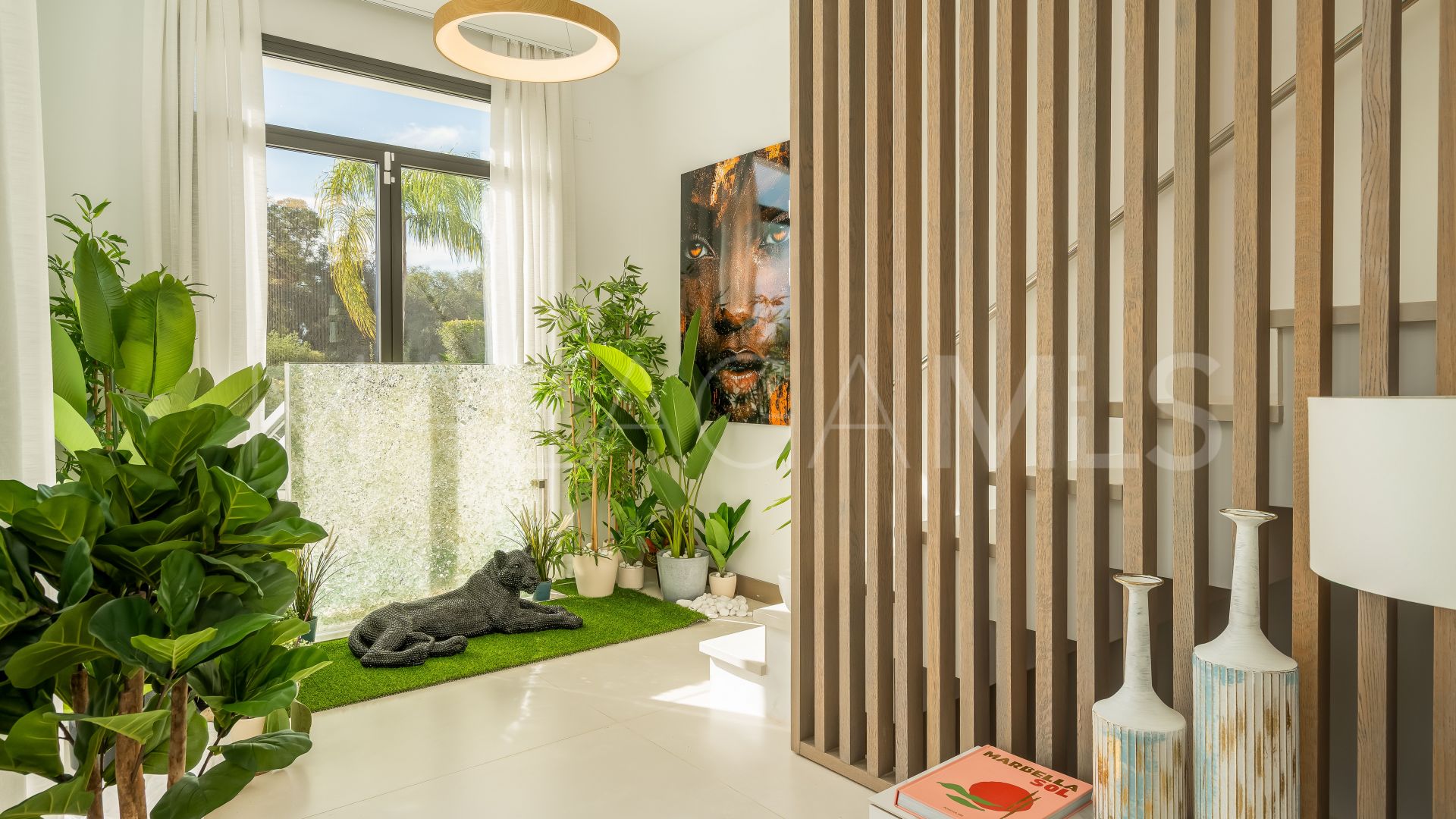 Villa for sale in Monte Halcones