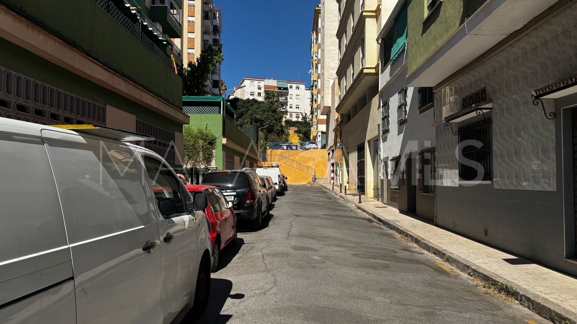 Immeuble for sale in Suárez