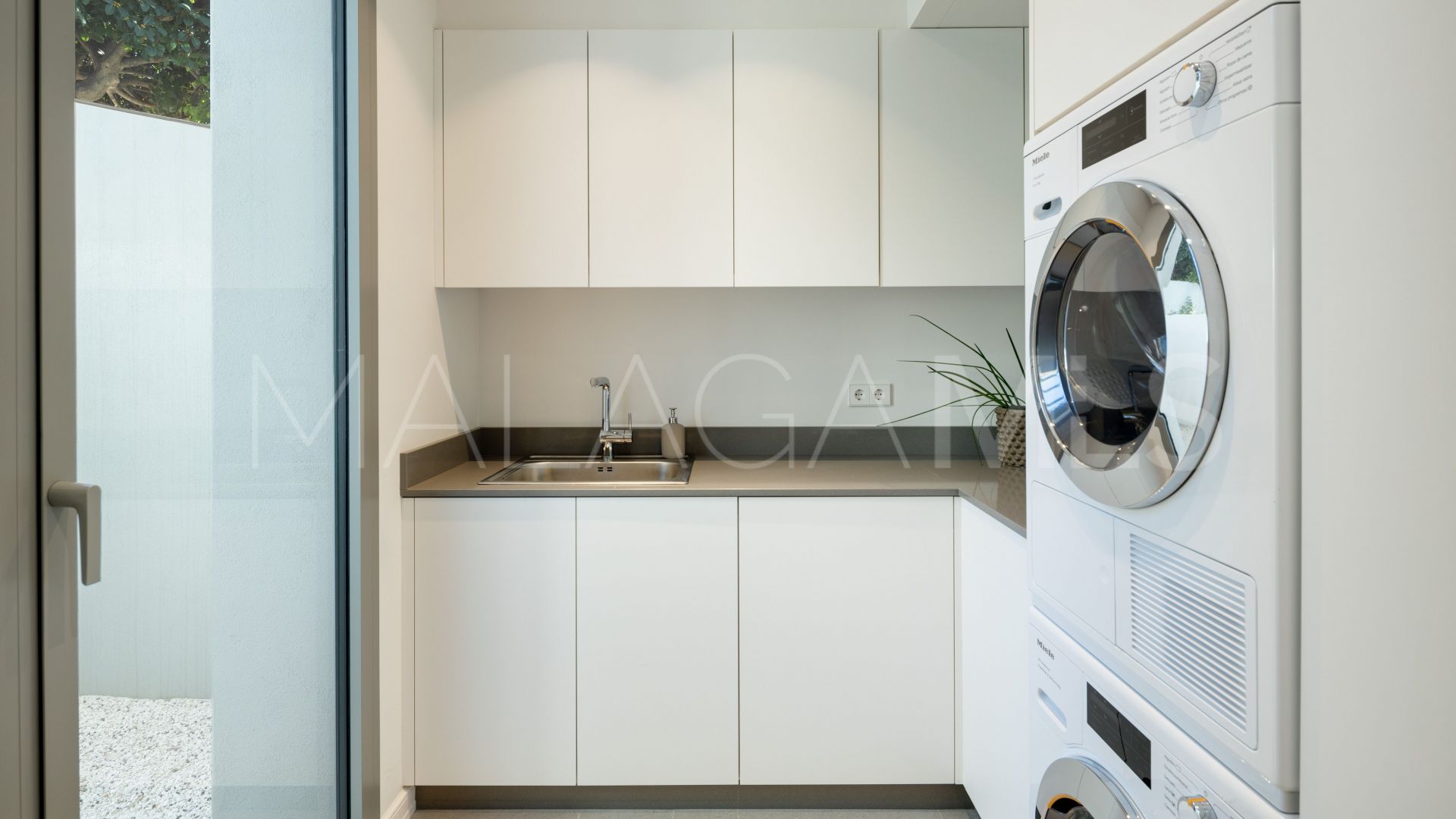 Maison for sale in Monte Halcones