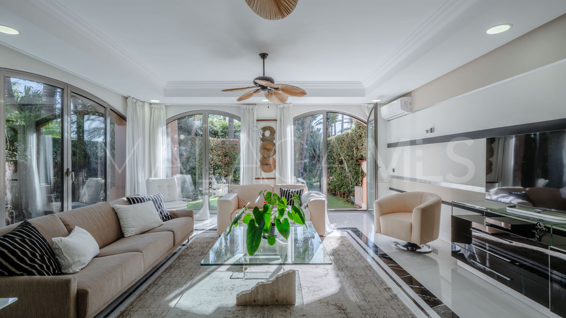 Erdgeschosswohnung for sale in Marbella - Puerto Banus