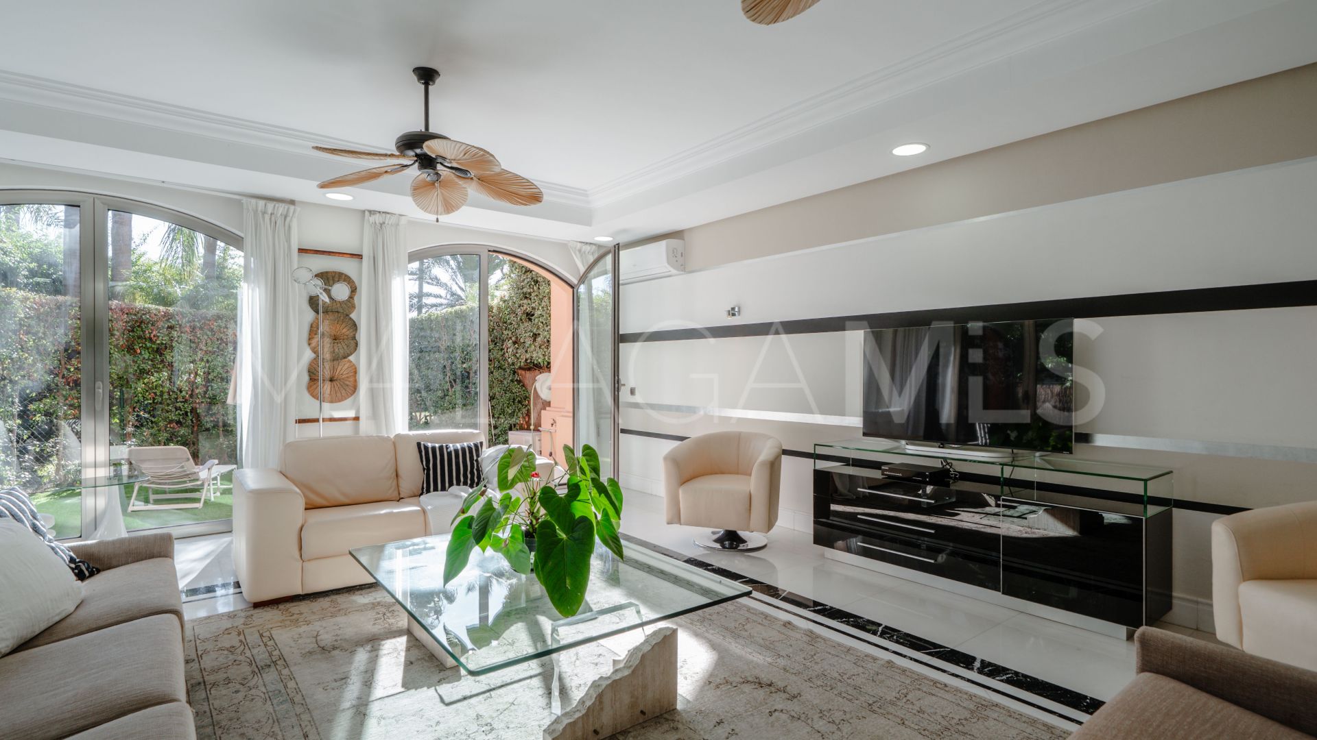 Erdgeschosswohnung for sale in Marbella - Puerto Banus