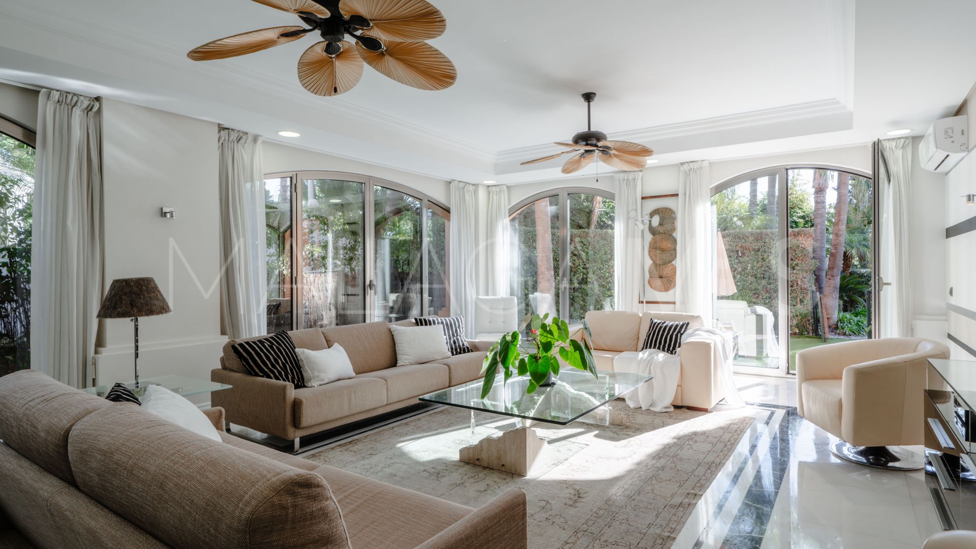 Erdgeschosswohnung for sale in Marbella - Puerto Banus